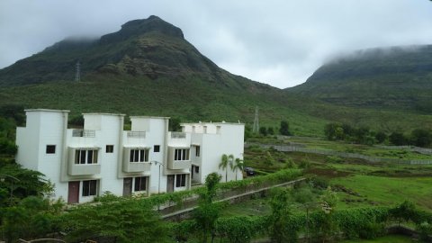 Dewdrops Boutique Retreat Igatpuri: Your Gateway to Serene Luxury in the Heart of Nature