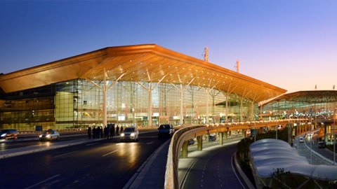 Qatar Airways Miami Terminal