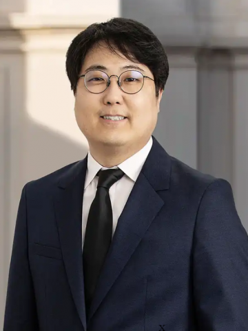 Kevin Hong, Esq.