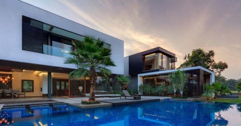 Buy Your Dream Farmhouse In Noida?
