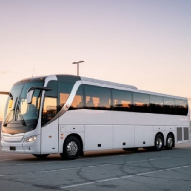 Charter Bus Warwick