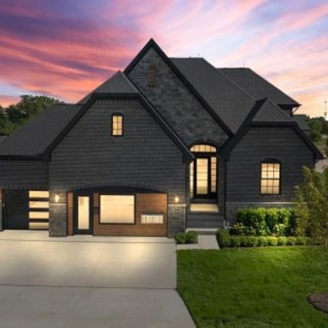 Palazzolo Properties and Homes