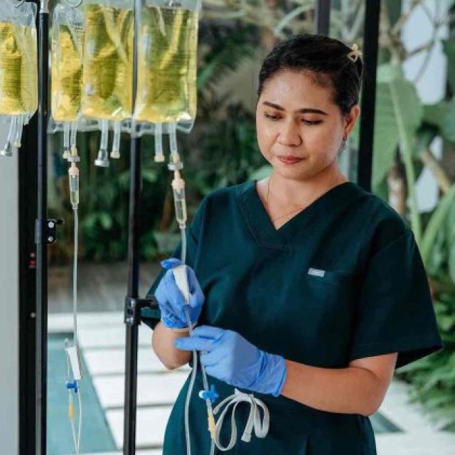 Hangover Lounge Bali - IV Drip Bali