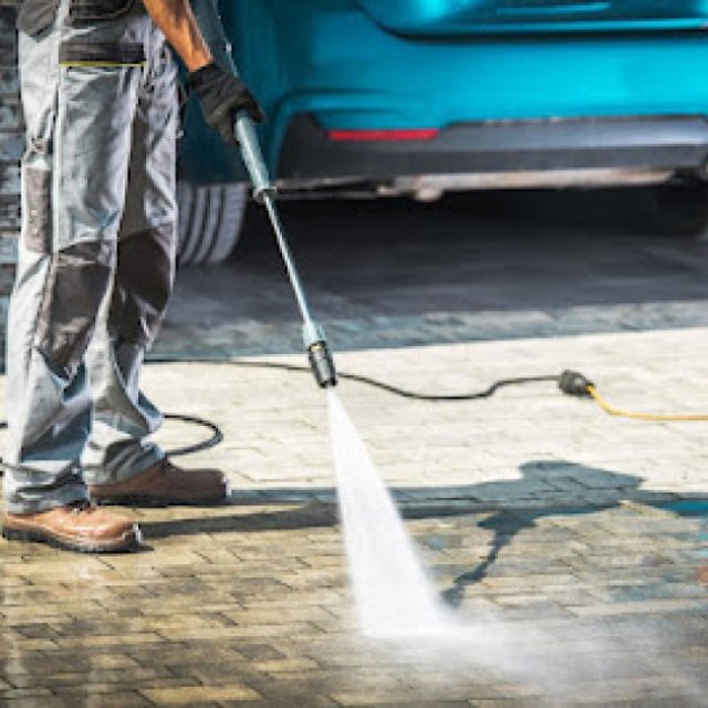 Bluegrass Blast Pressure Washing LLC