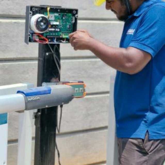 Autozon Enterance Automation