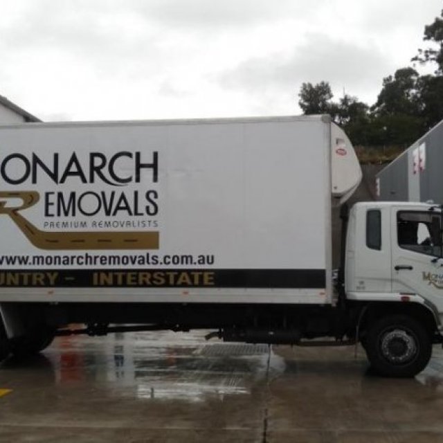 Sydney to Brisbane Removalist - Monarch Removals