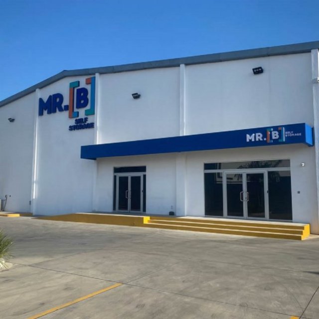 Mr. B Self Storage Autopista Duarte, Santo Domingo