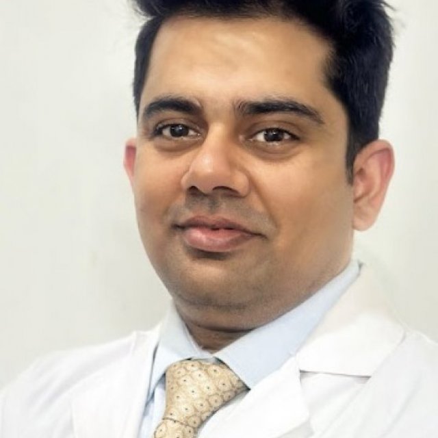 Dr. Syamantak Srivastava - Neurosurgeon in Lucknow