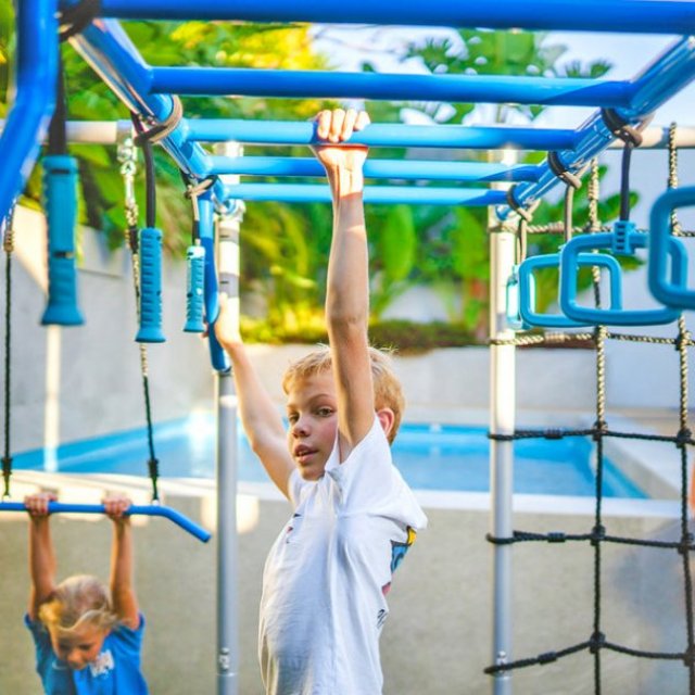 Growplay Monkey Bars UK