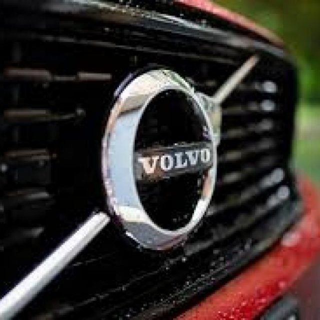 Volvo Repair Dubai | Volvo Service Center & Workshop