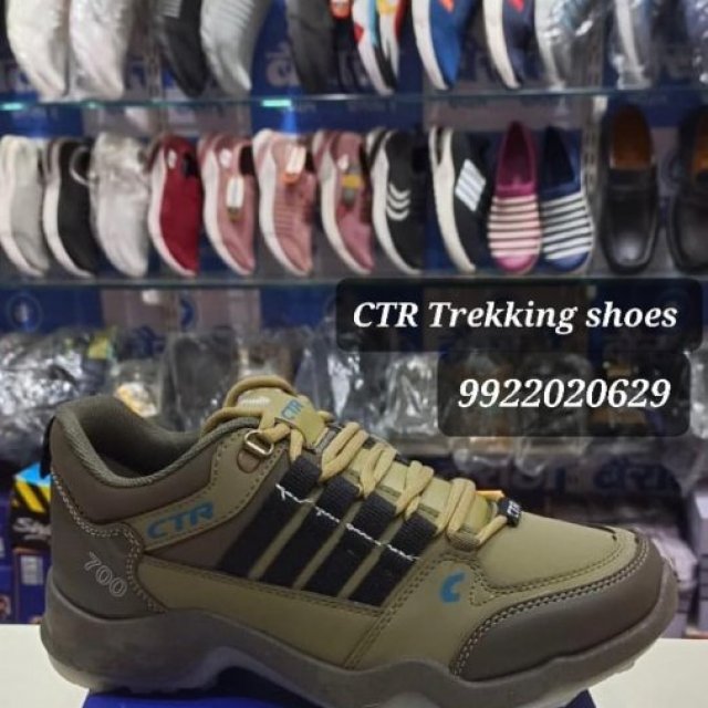 CTR Shoe Store Shoe Walk