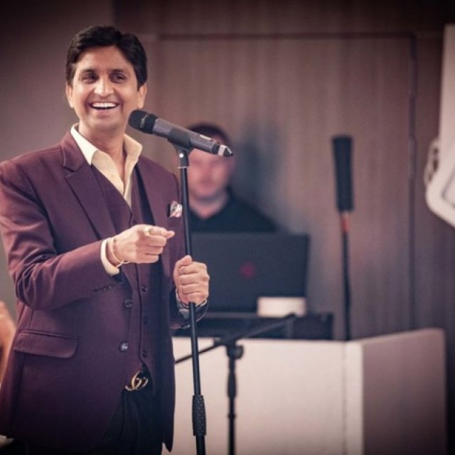 Kumar Vishwas