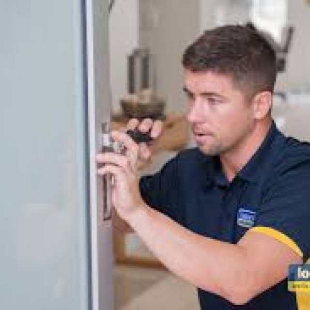 Glass Door Repair Sydney - Lock & Roll