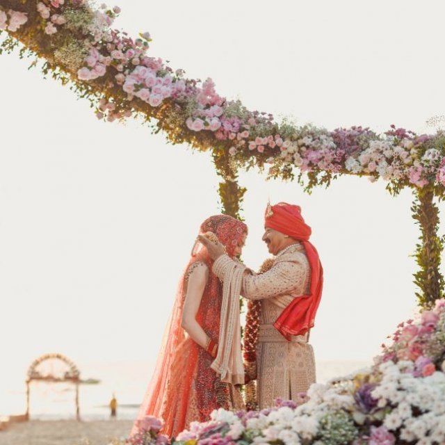 VsnapU Photography - Wedding & Pre-Wedding Photographers in Bangalore