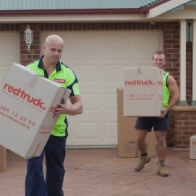 Red Truck Removals & Storage Gold Coast