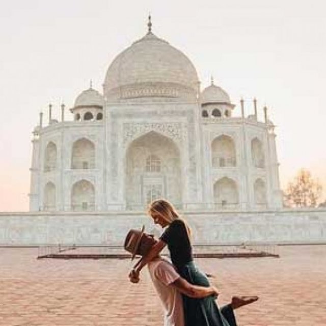 Taj Mahal Tours Tickets