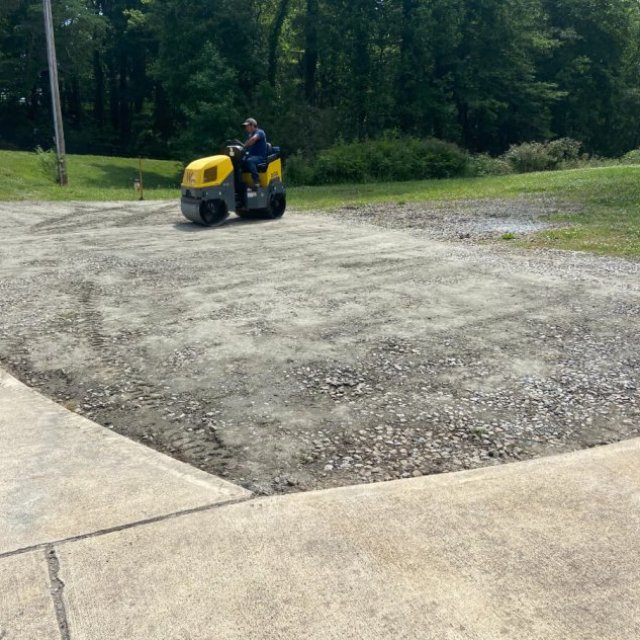 Ed’s Paving & Sealcoating