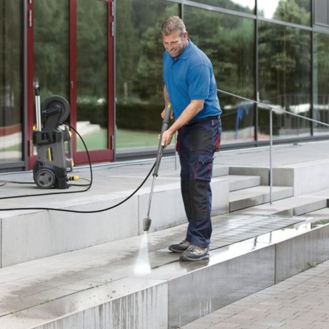 Trusted Commercial Pressure Cleaning