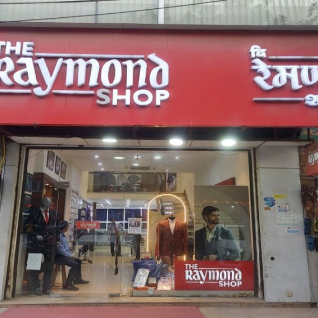 The Raymond Shop