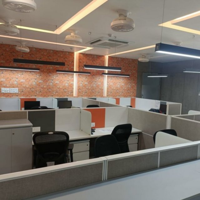 Modular Office Furniture in Pimpri-Chinchwad - SpaceTech