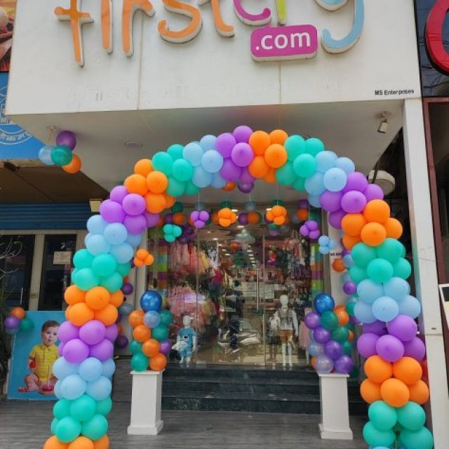 Firstcry Store Delhi Pitam Pura