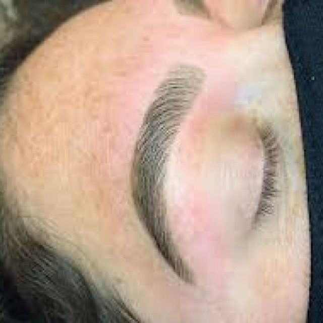 Brow Lamination In Edmonton