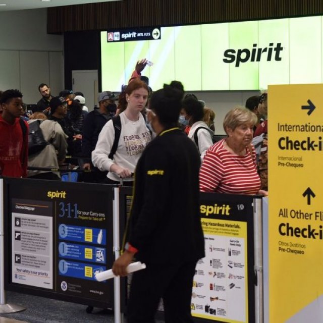 Spirit Airlines Baggage Policy +1-888-839-0502