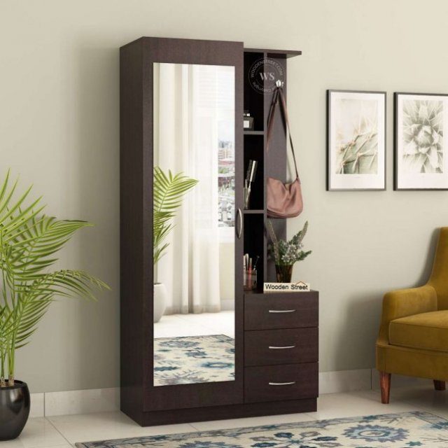 Woodenstreet Furnitures