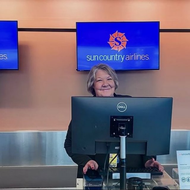 sun country terminal msp