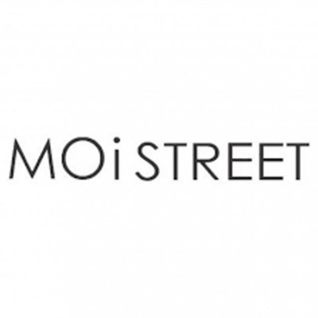 MoiSTREET Fashion