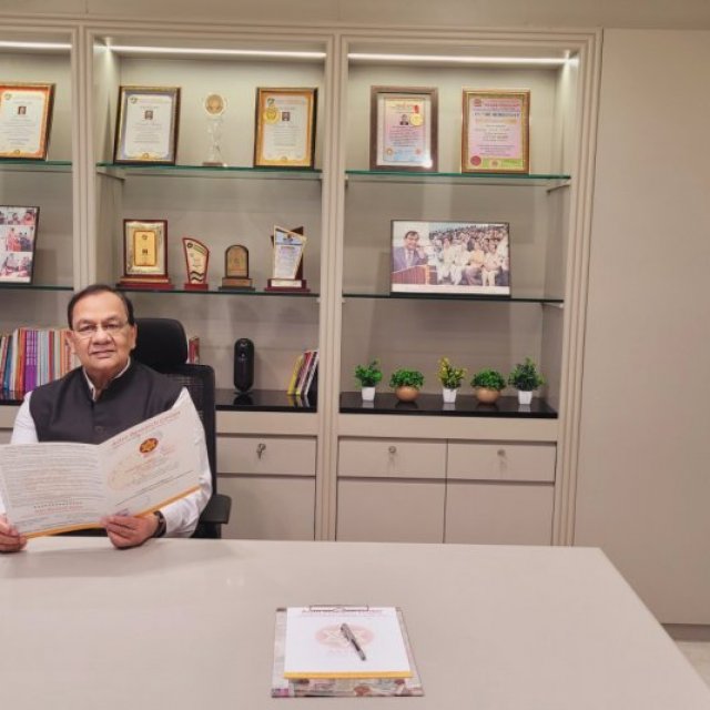 Astrologer Ramesh Khaitan
