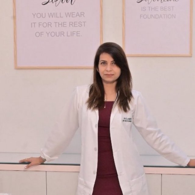 Dr Naiya Bansal - Best Skin Specialist Doctor in Chandigarh