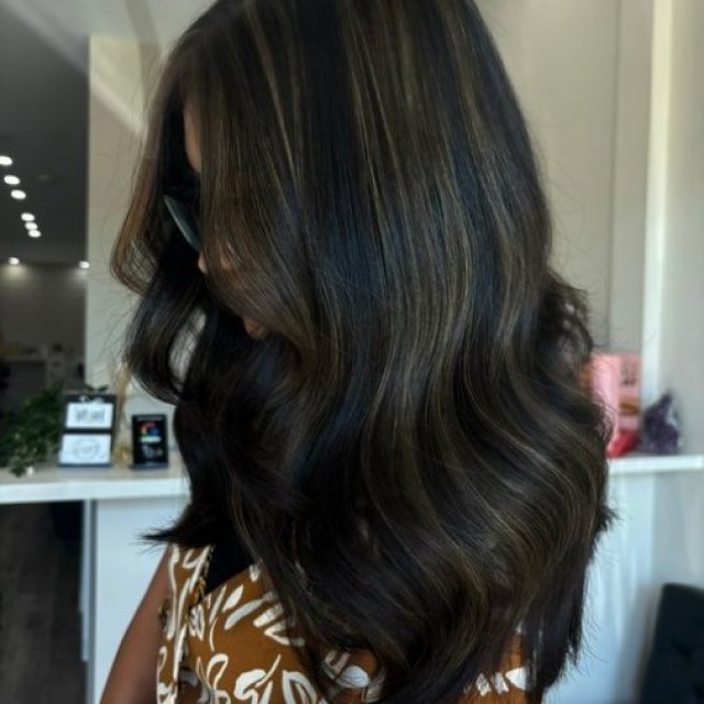 Salon Glam - Vancouver Hair Salon
