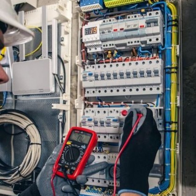 Electrician Near me