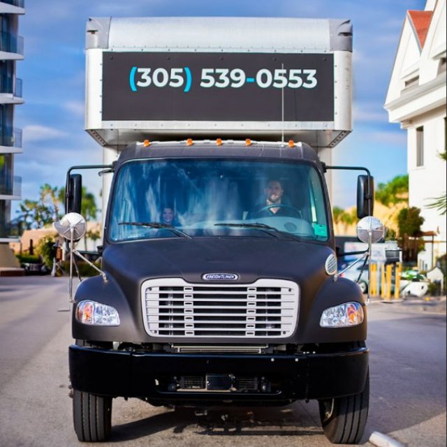 Online Movers & Storage