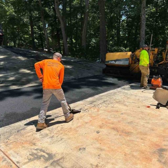KW Asphalt & Concrete Services
